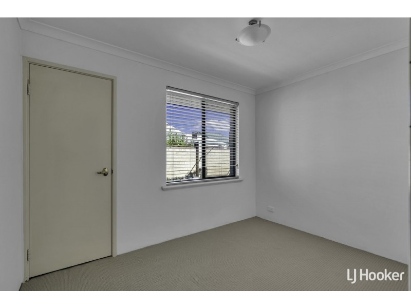2/211 Brixton Street, Kenwick WA 6107