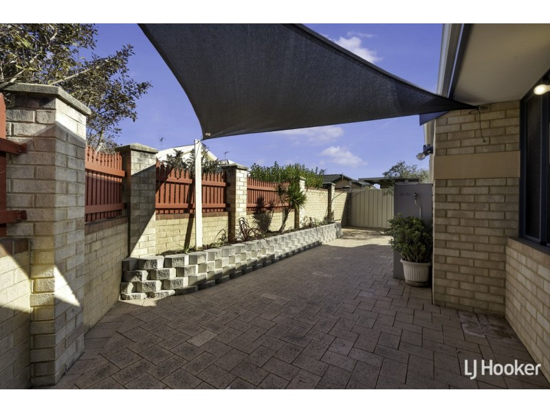 2/211 Brixton Street, Kenwick WA 6107