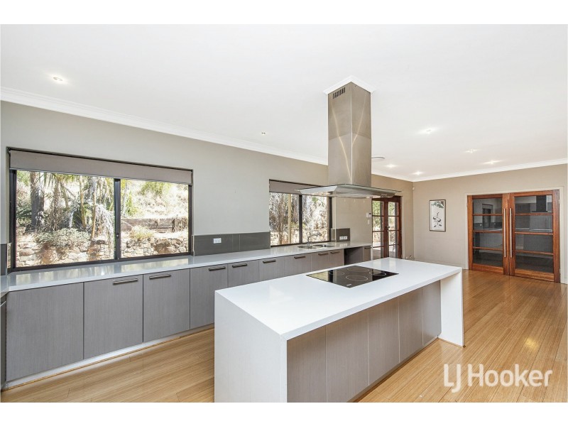 28A Adair Avenue, Mount Nasura WA 6112