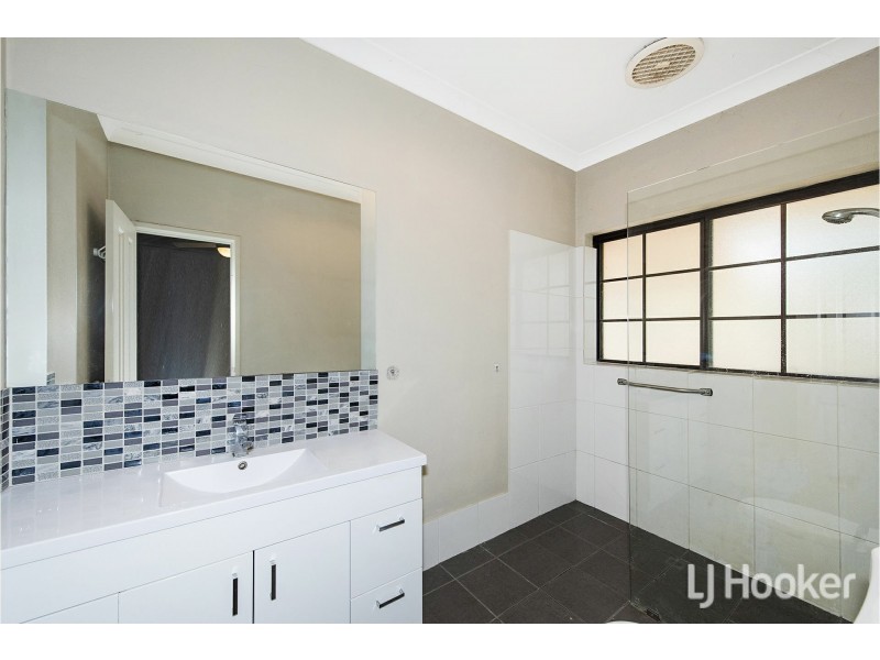 28A Adair Avenue, Mount Nasura WA 6112