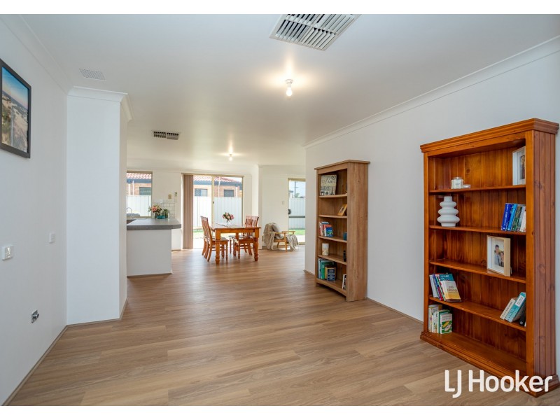 68 Gay Street, Huntingdale WA 6110