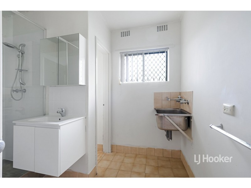 7/13 Milton Place, Orelia WA 6167