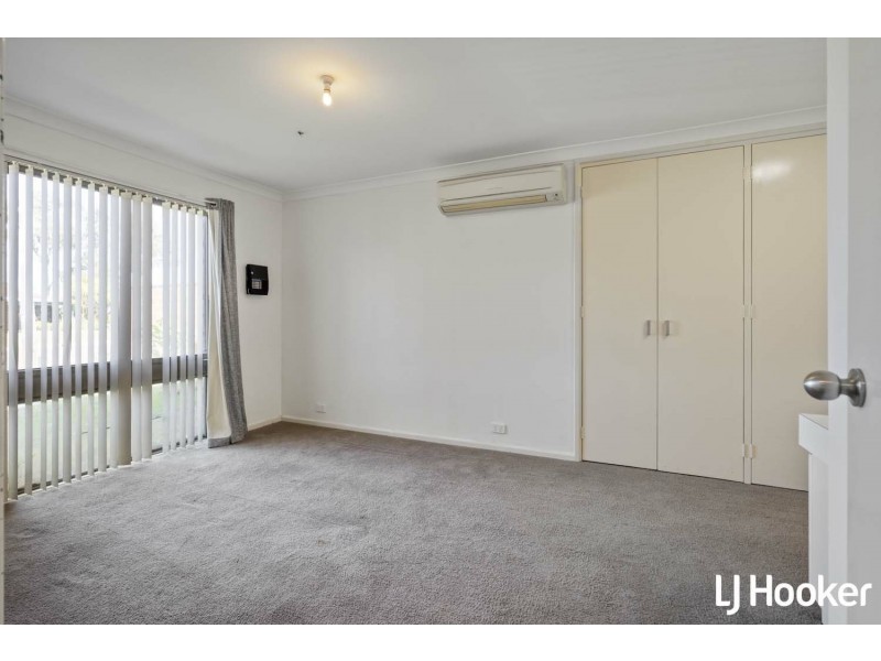 24 Oakover Way, Gosnells WA 6110