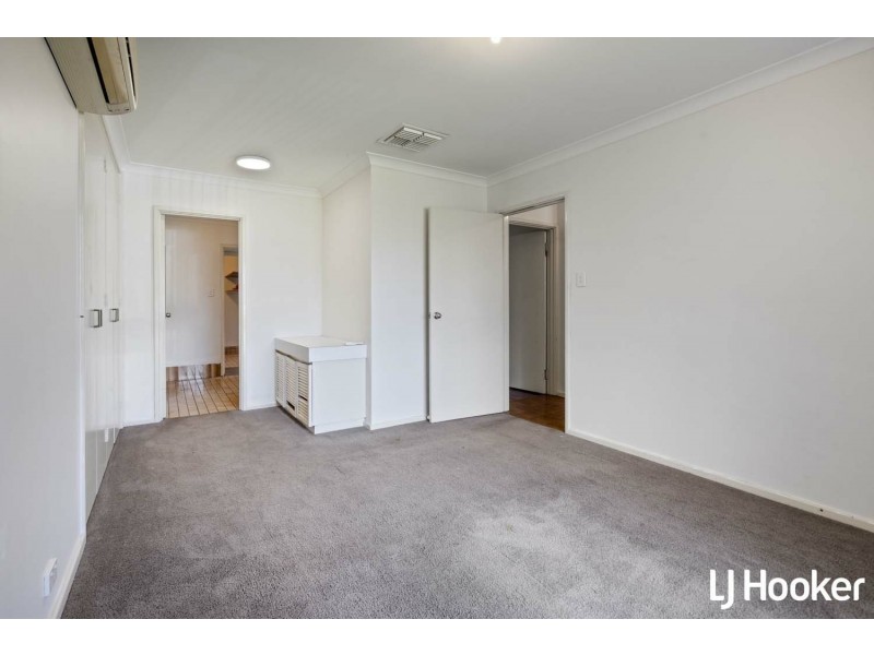 24 Oakover Way, Gosnells WA 6110