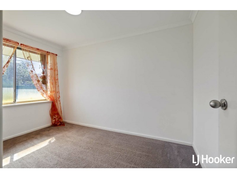 24 Oakover Way, Gosnells WA 6110
