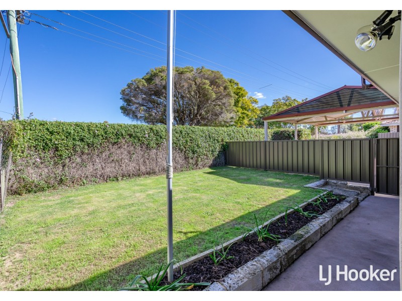 33A Murchison Way, Gosnells WA 6110