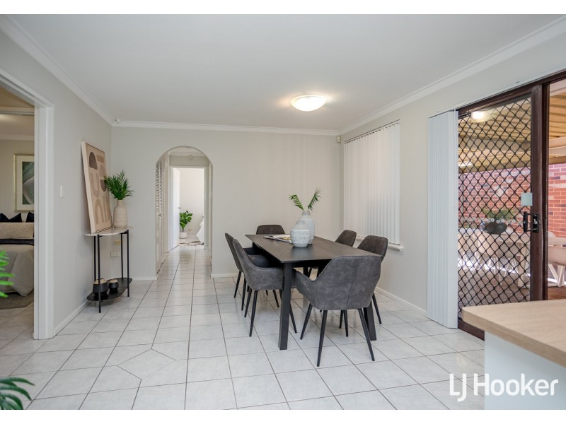 33A Murchison Way, Gosnells WA 6110