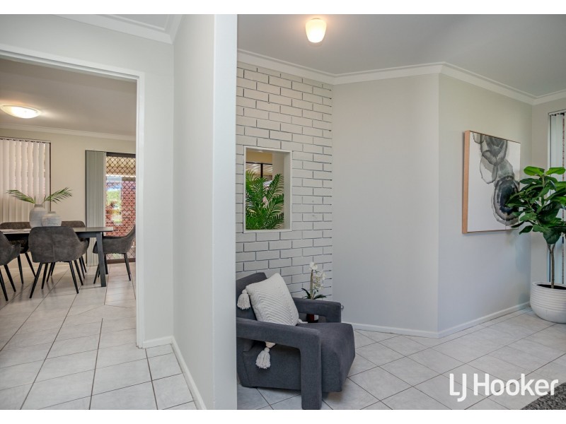 33A Murchison Way, Gosnells WA 6110