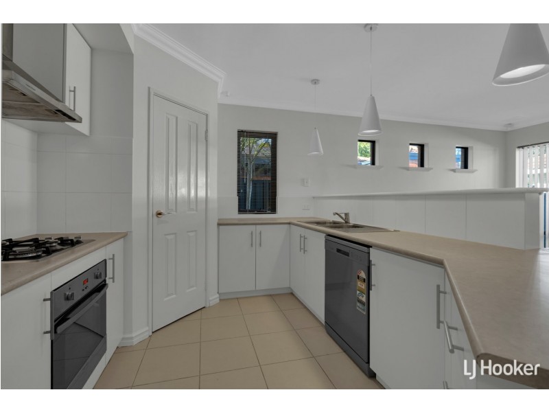 40B Orpington Street, Cloverdale WA 6105