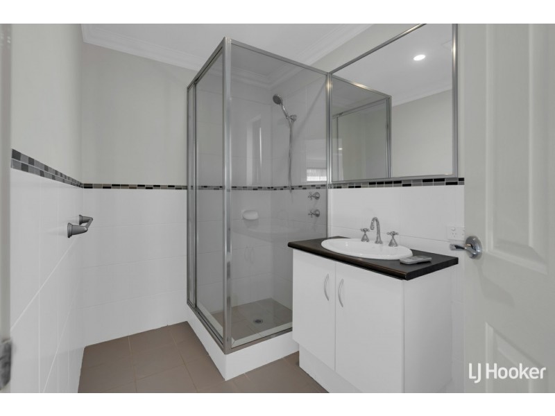 40B Orpington Street, Cloverdale WA 6105