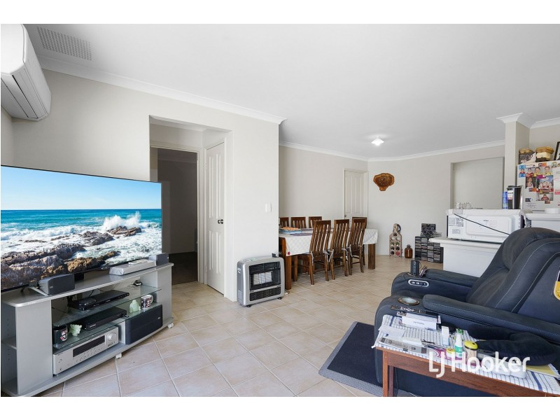 8A Coralie Court, Armadale WA 6112