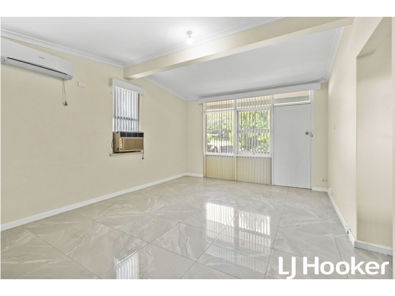 6/3021 Albany Highway, Kelmscott WA 6111