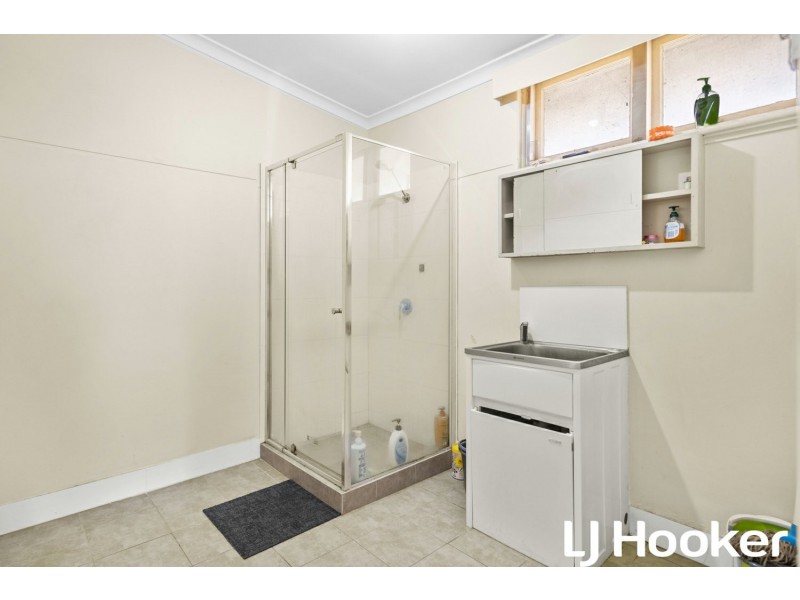 6/3021 Albany Highway, Kelmscott WA 6111