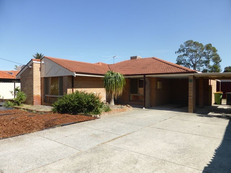 17 Sutherland Drive, Thornlie WA 6108