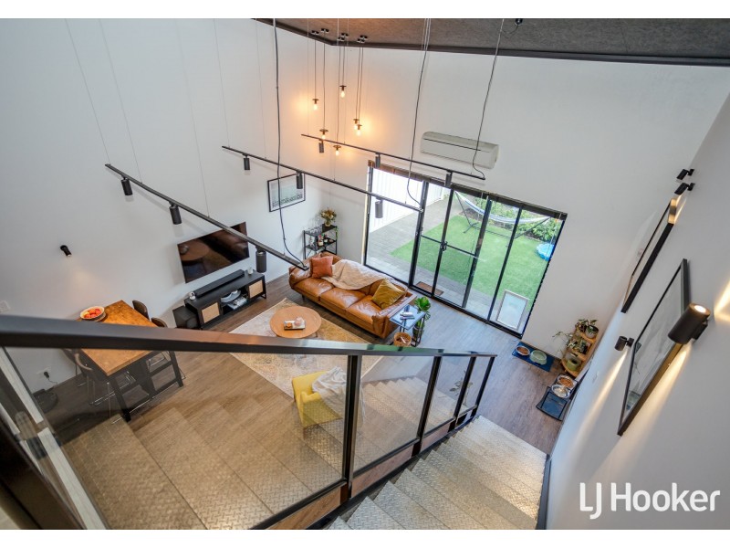 21 Livorno Boulevard, Piara Waters WA 6112