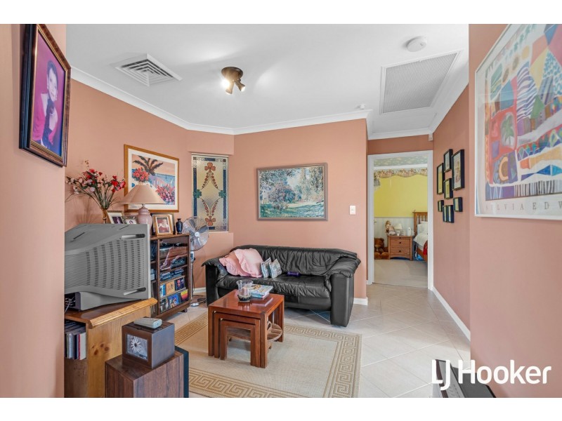 30 Chesham Mews, Canning Vale WA 6155