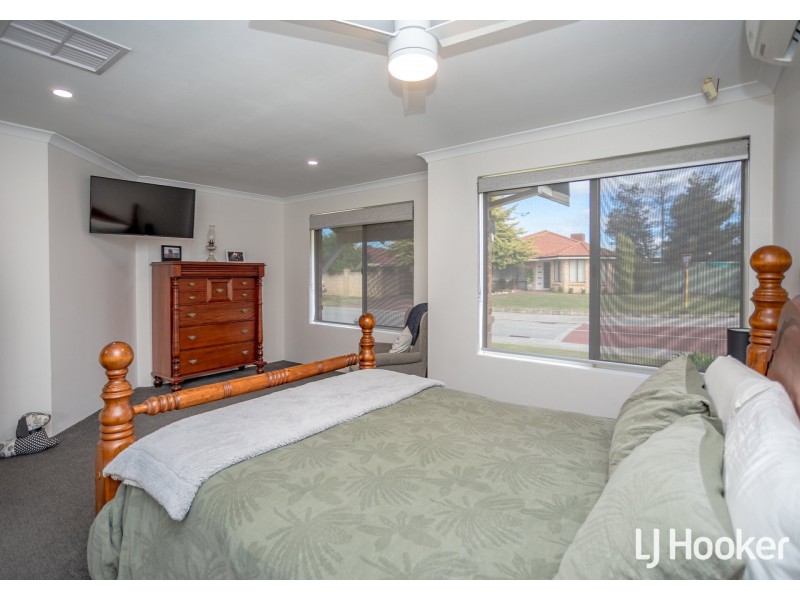 2 Heath Place, Thornlie WA 6108