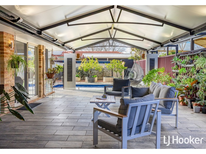 2 Heath Place, Thornlie WA 6108