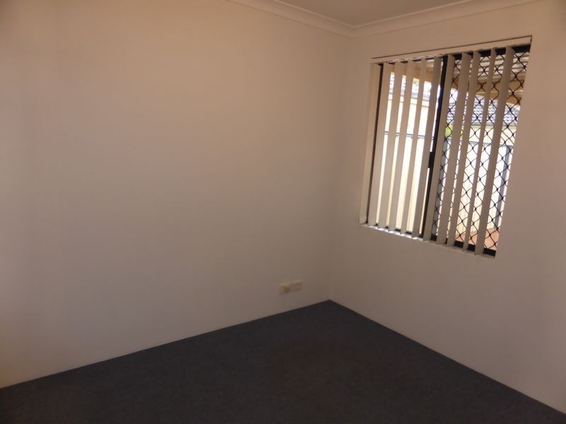 1/182 Hicks Street, Gosnells WA 6110
