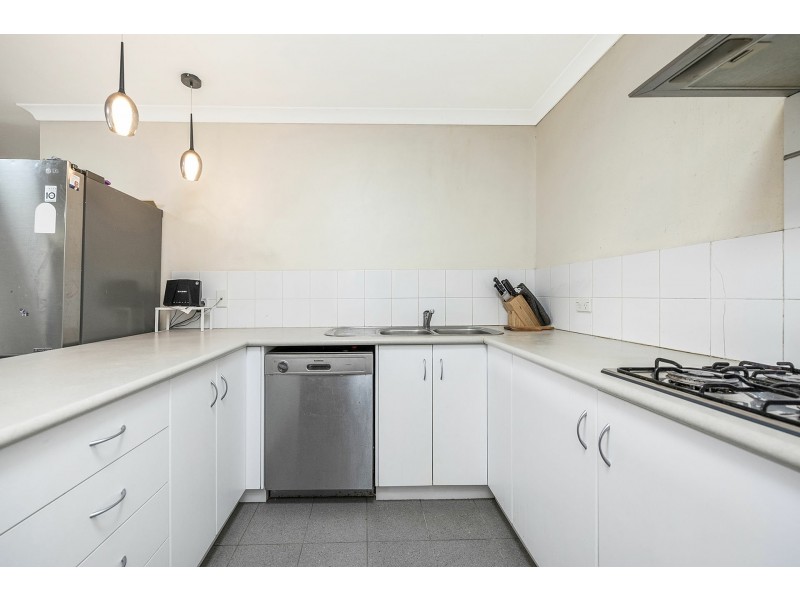 17/24 Burton Street, Cannington WA 6107