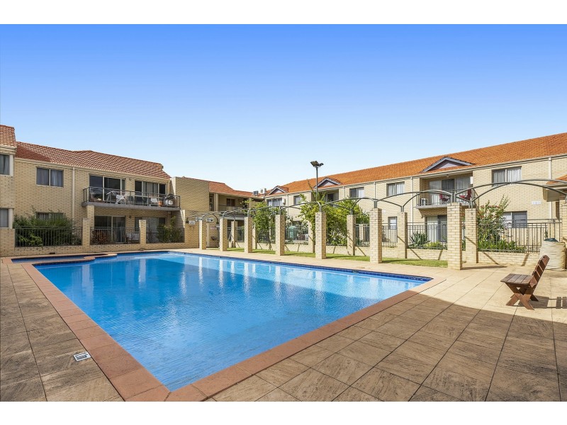 17/24 Burton Street, Cannington WA 6107