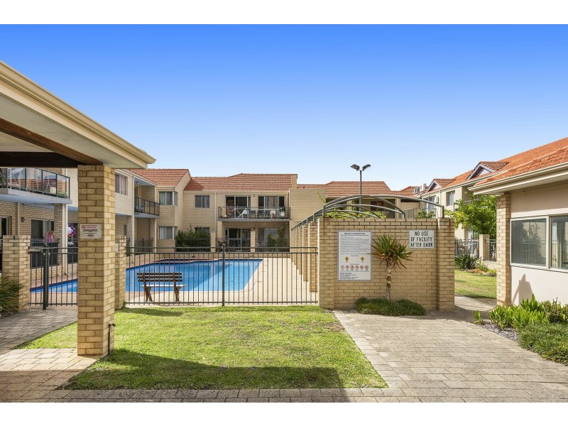 17/24 Burton Street, Cannington WA 6107