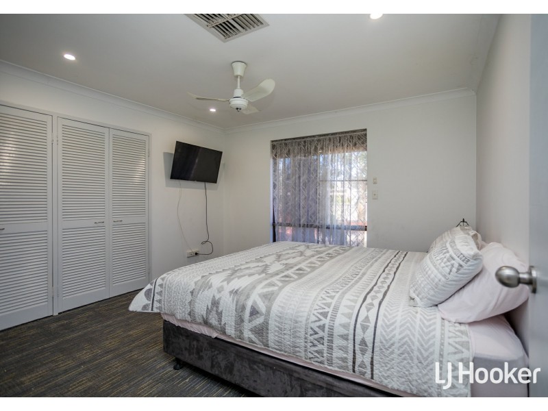 32 Chamberlain Street, Gosnells WA 6110