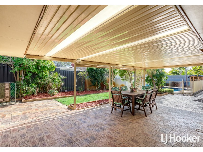 32 Chamberlain Street, Gosnells WA 6110