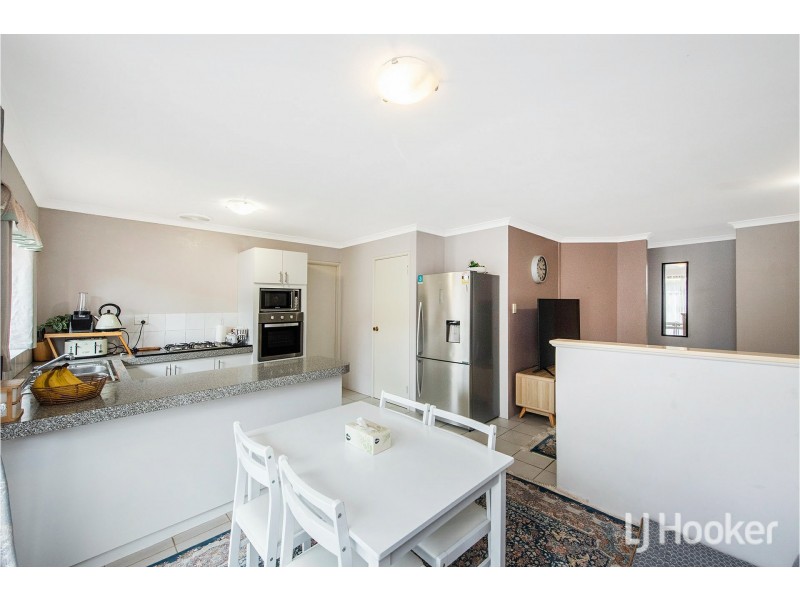 8/15 Carnac Court, Gosnells WA 6110