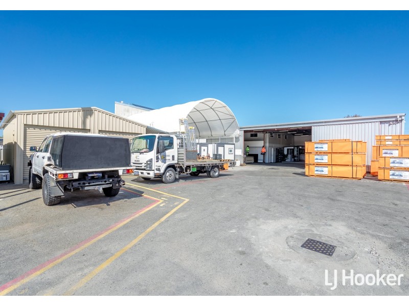 31 Renou Street, Queens Park WA 6107