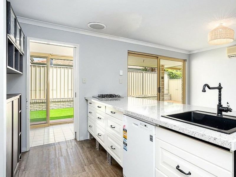 20A Lester Drive, Thornlie WA 6108