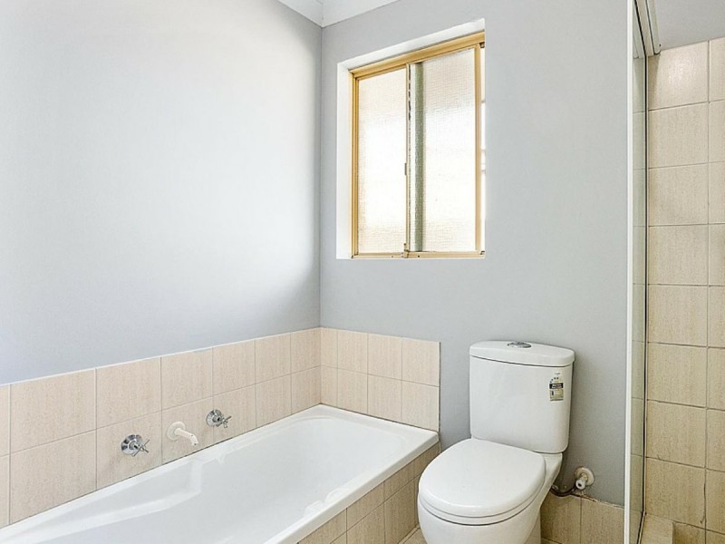 20A Lester Drive, Thornlie WA 6108