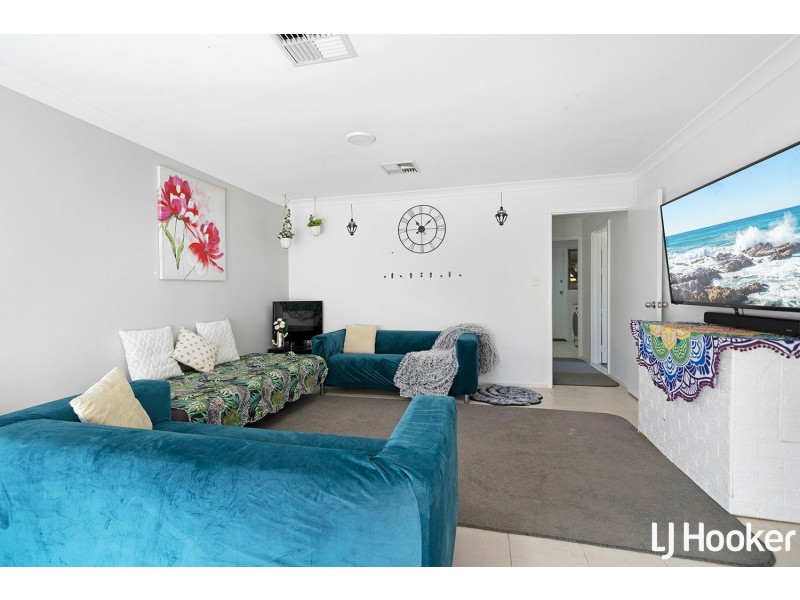 54B Grovelands Drive, Camillo WA 6111