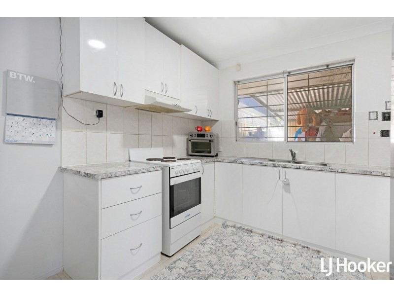 54B Grovelands Drive, Camillo WA 6111