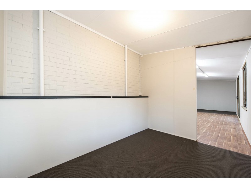 31A Connemara Drive, Thornlie WA 6108