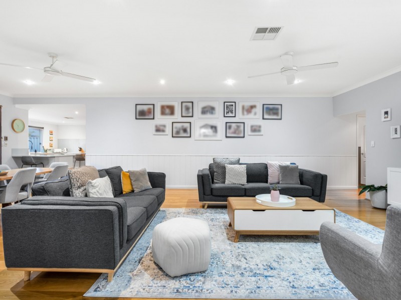 4 St Agnes Green, Southern River WA 6110