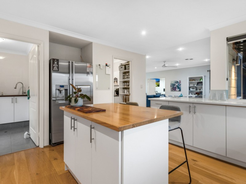 4 St Agnes Green, Southern River WA 6110