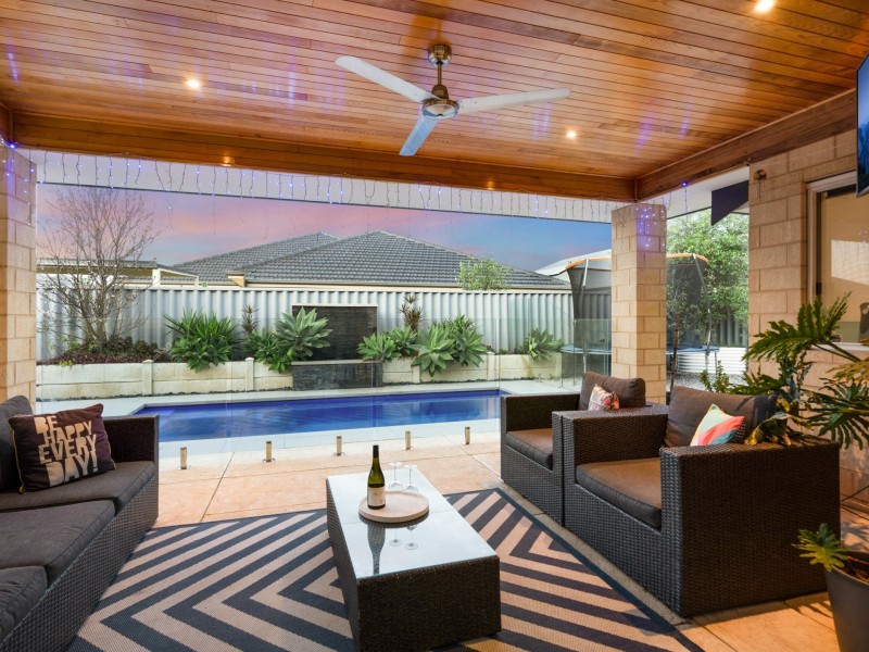 4 St Agnes Green, Southern River WA 6110