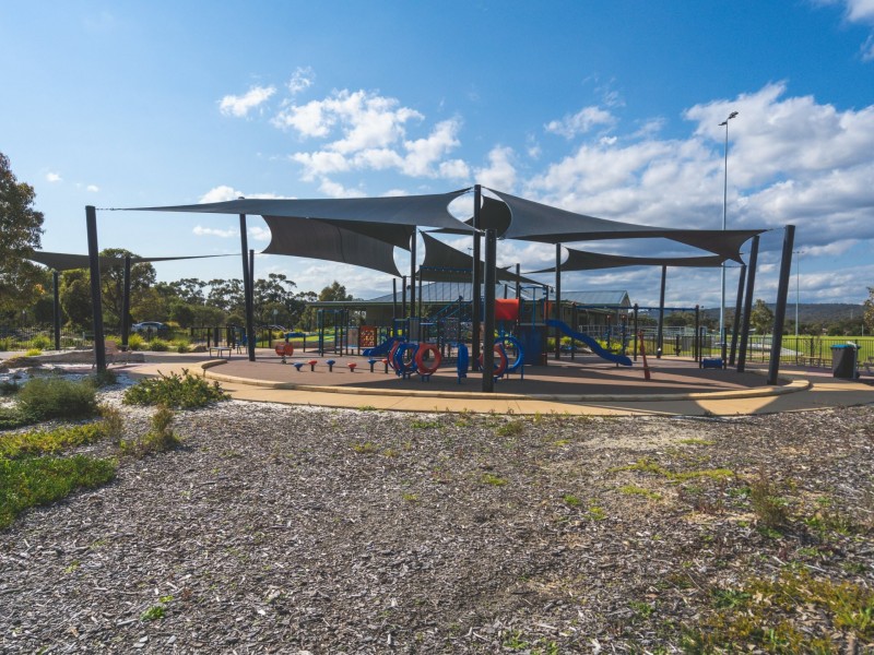 2 Putting Green, Maddington WA 6109