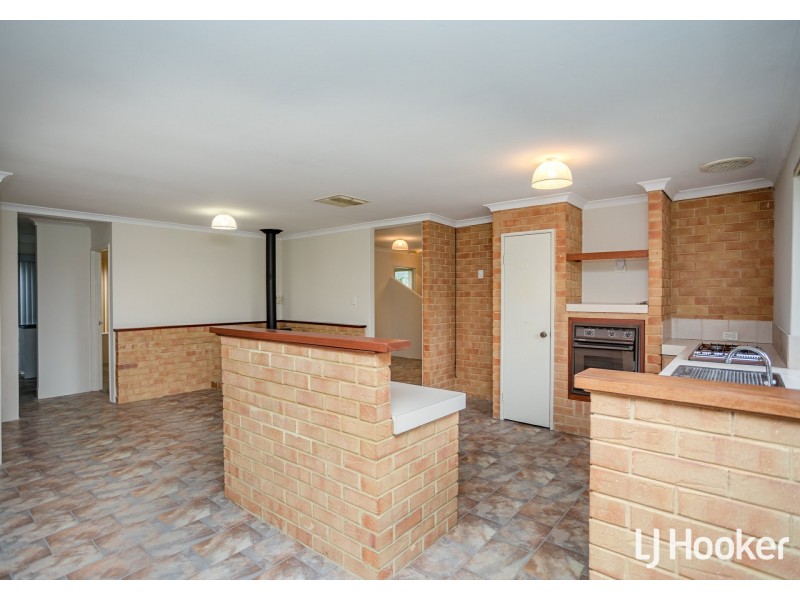 31 Ovens Road, Thornlie WA 6108