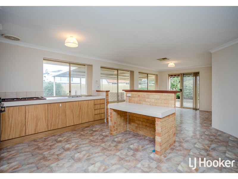 31 Ovens Road, Thornlie WA 6108