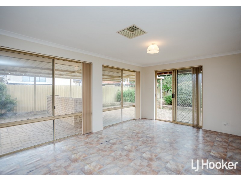 31 Ovens Road, Thornlie WA 6108