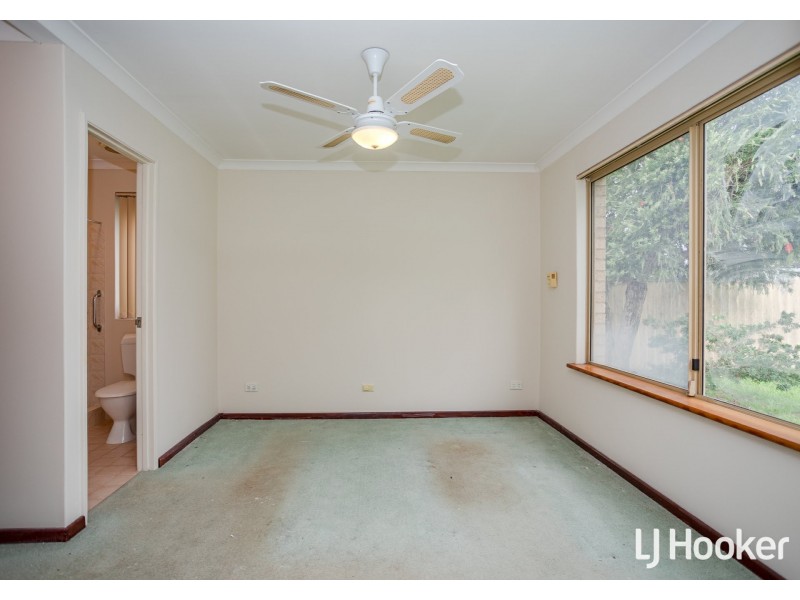 31 Ovens Road, Thornlie WA 6108