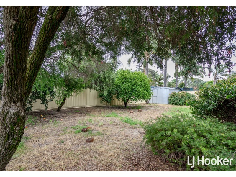 31 Ovens Road, Thornlie WA 6108