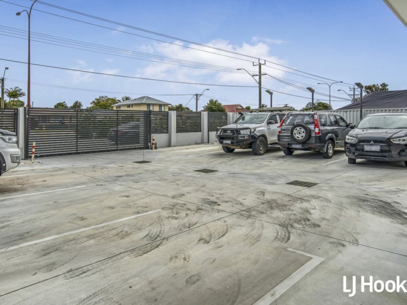 2/276 Spencer Road, Thornlie WA 6108