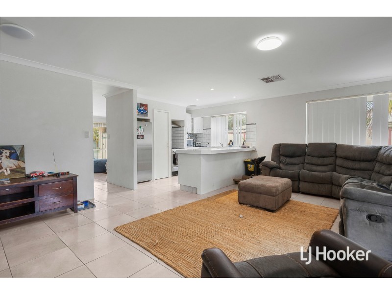 13 Bodicoat Drive, Brookdale WA 6112