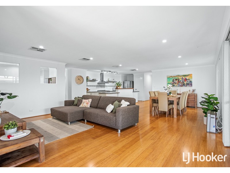 19 Cheltenham Approach, Harrisdale WA 6112