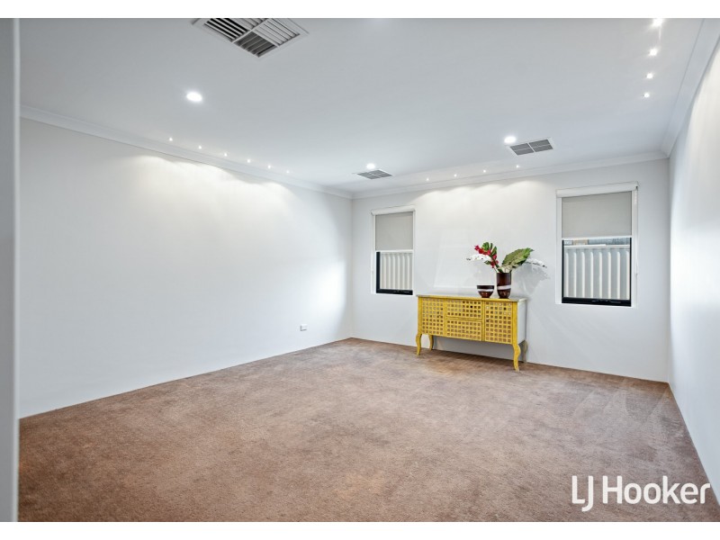 19 Cheltenham Approach, Harrisdale WA 6112