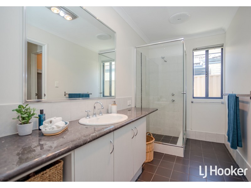 19 Cheltenham Approach, Harrisdale WA 6112