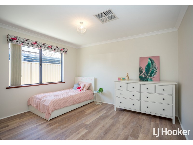 19 Cheltenham Approach, Harrisdale WA 6112